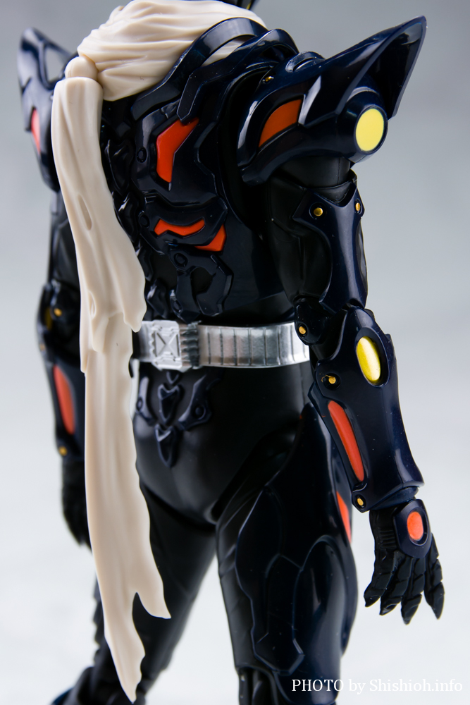 徹底レビュー】S.H.Figuarts 仮面ライダードレッド零式