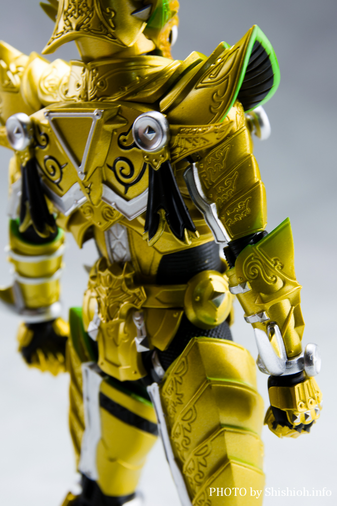 レビュー】S.H.Figuarts（真骨彫製法） 黄金騎士ガロ（冴島鋼牙）GARO