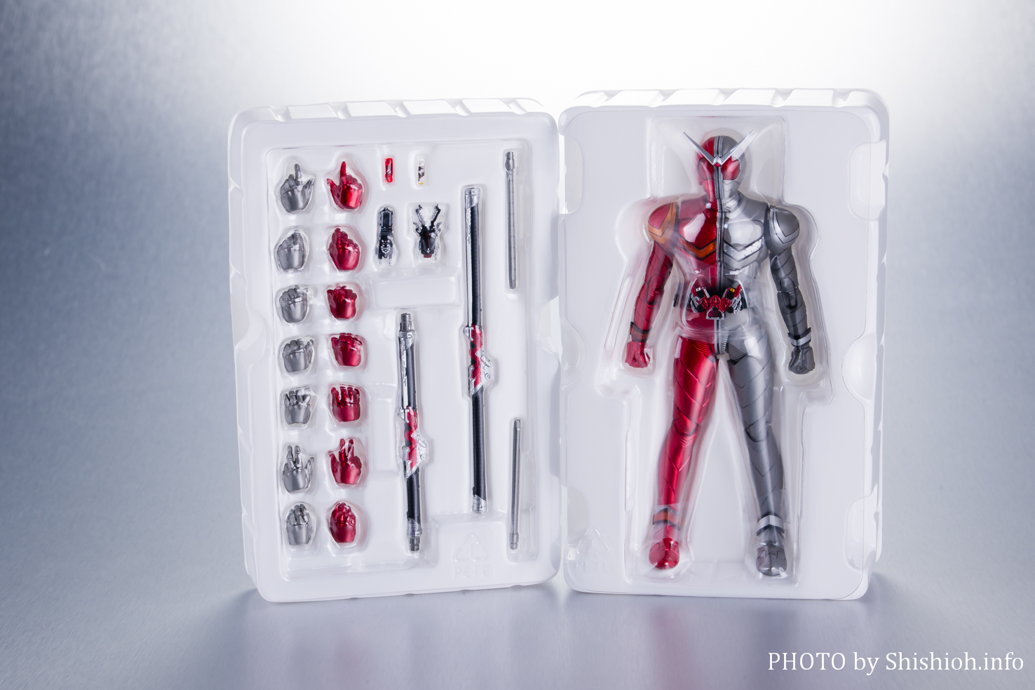 レビュー】 S.H.Figuarts（真骨彫製法） 仮面ライダーW ヒートメタル