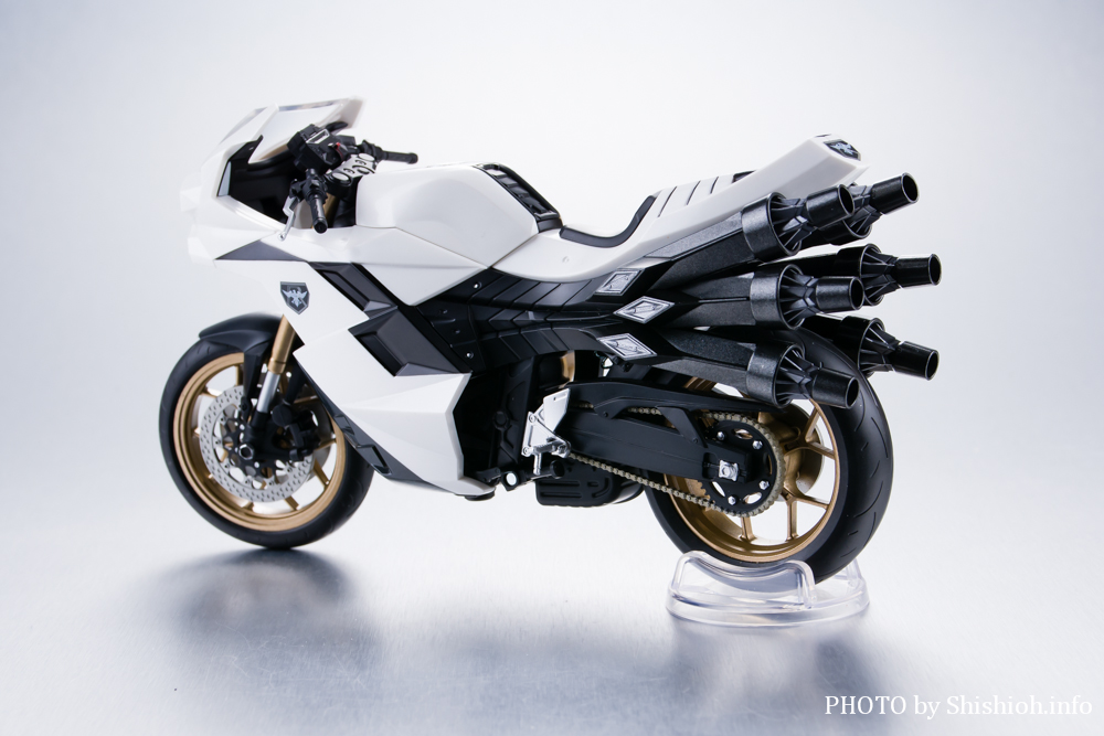 レビュー】S.H.Figuarts 大量発生型相変異バッタオーグ搭乗用