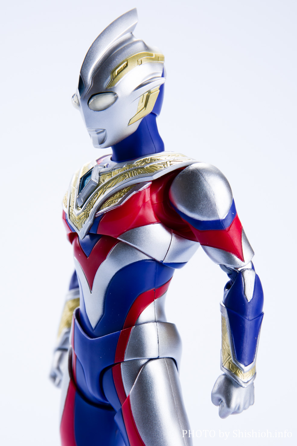 レビュー】S.H.Figuarts ウルトラマントリガー マルチタイプ
