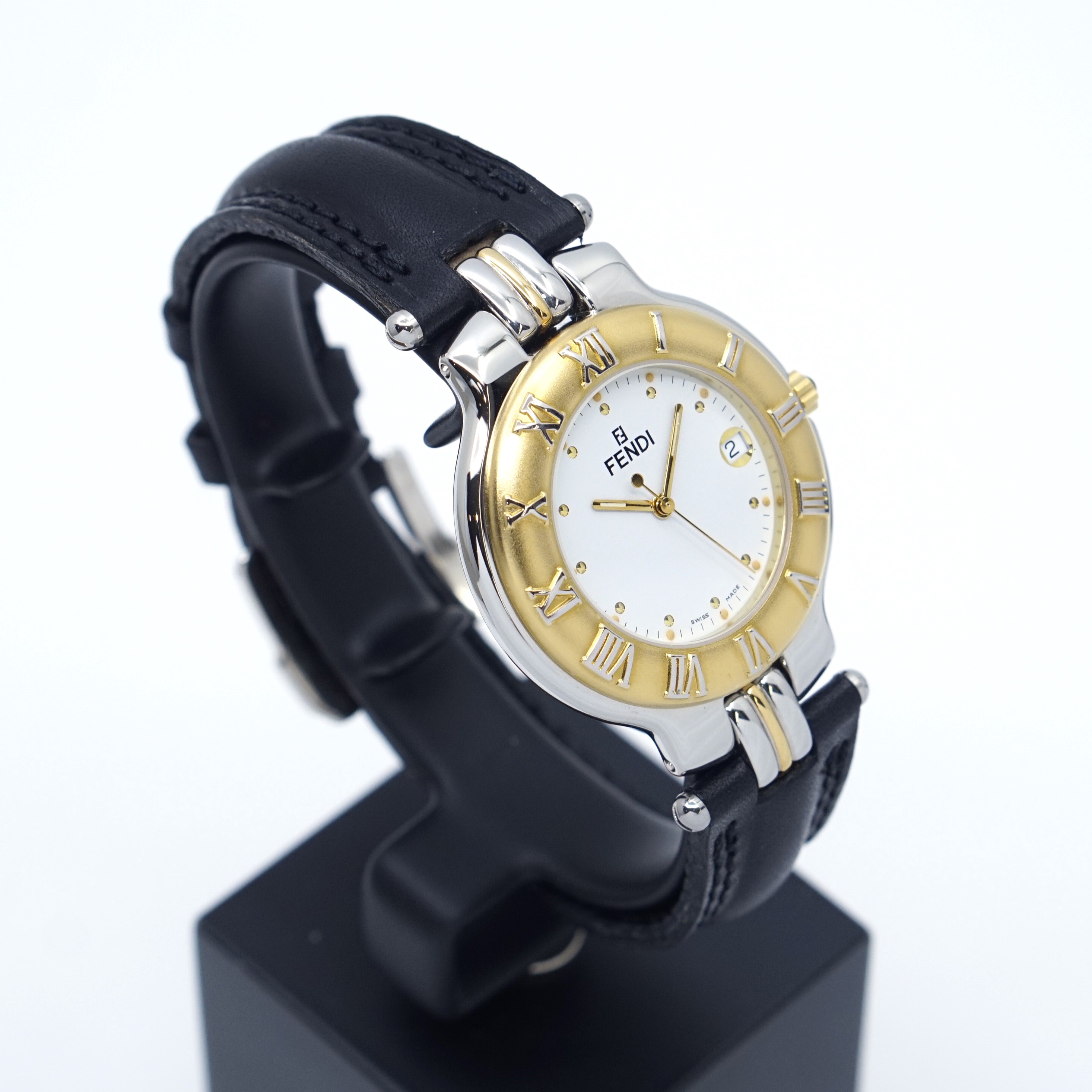 楽天市場】フェンディ オロロジ 900G 017-911 OH レディース クォーツ