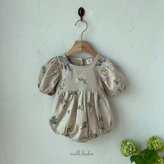 楽天市場】ベビー 春物 新作 花柄 刺繍 ロンパース スーツ ギャザー
