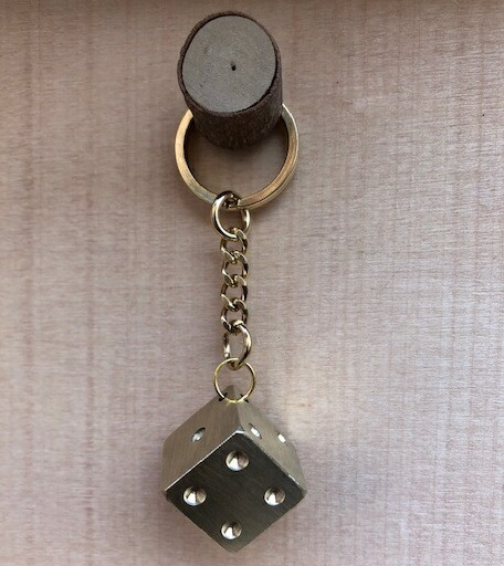 楽天市場】真鍮製サイコロキーホルダー1ケ サイコロ キーホルダー 真鍮