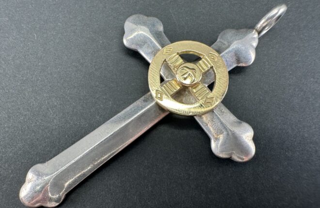 楽天市場】ゴローズ goro's 美品 K18付き全金ホイールクロス