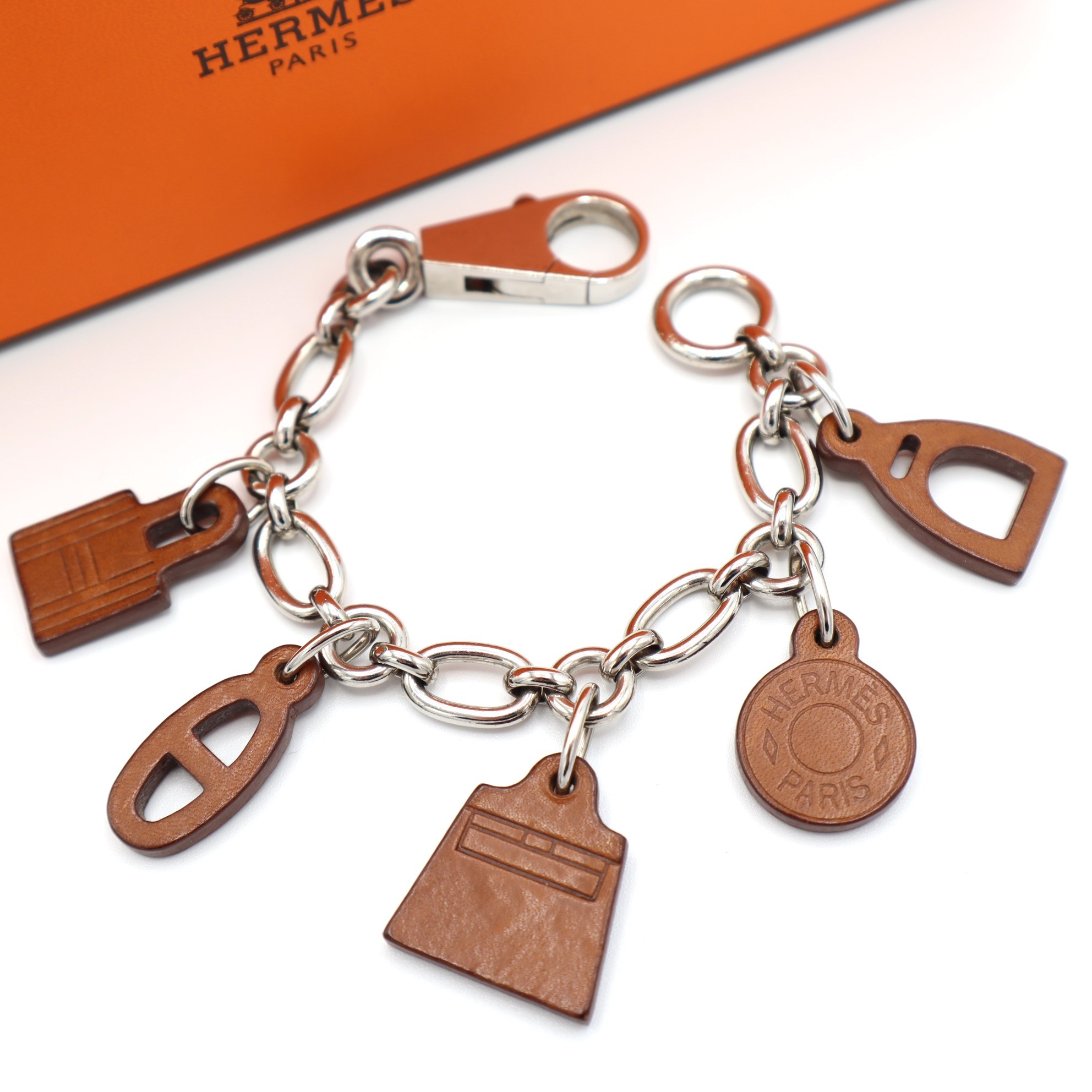 楽天市場】質屋 HERMES エルメス アミュレット5 フォーヴ バレニア