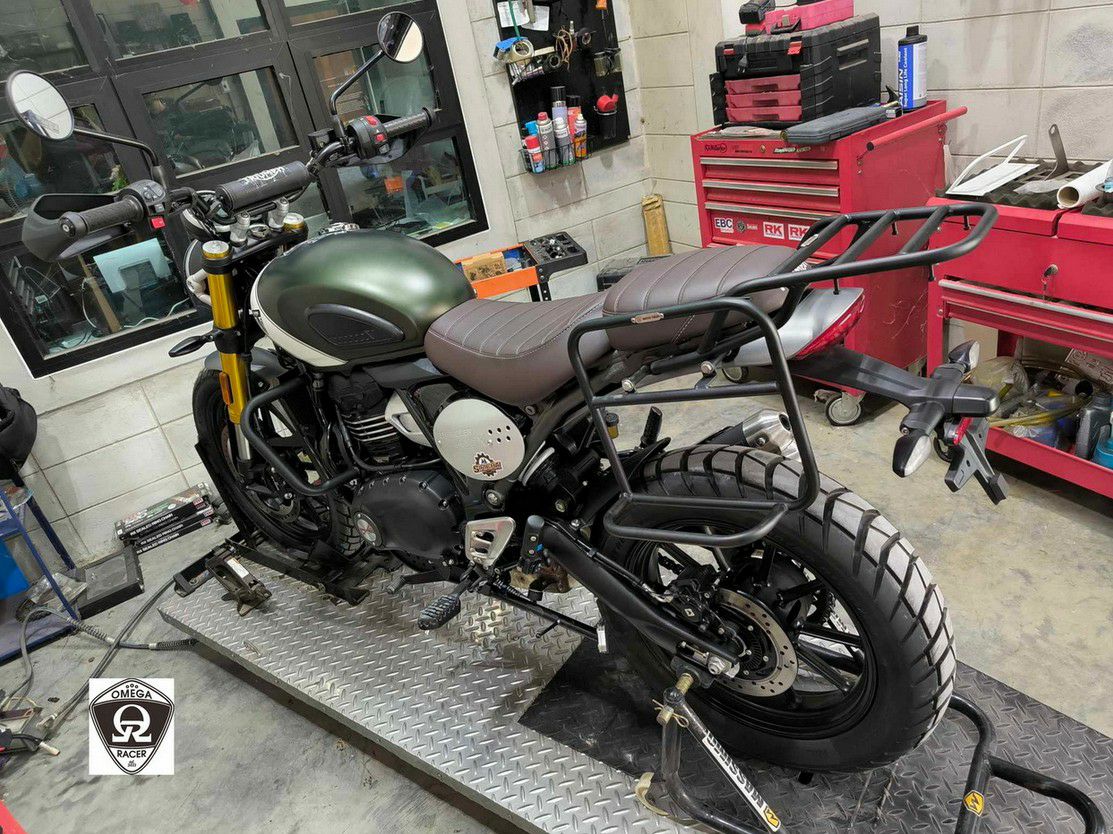 楽天市場】トライアンフ スクランブラー400X/スピード400 サイド