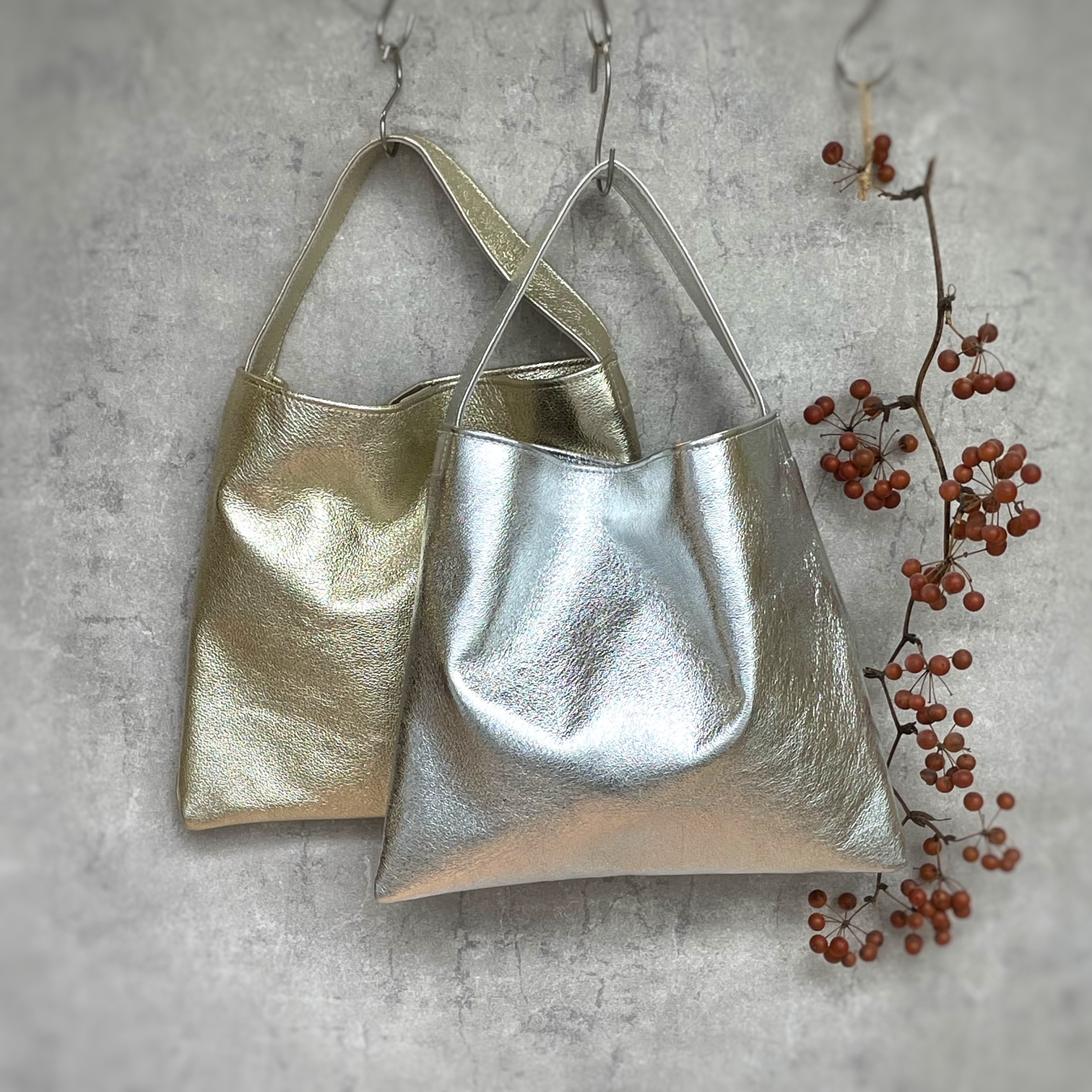 楽天市場】ワンハンドル レザーバッグ ミニ ゴールド シルバー ミニ