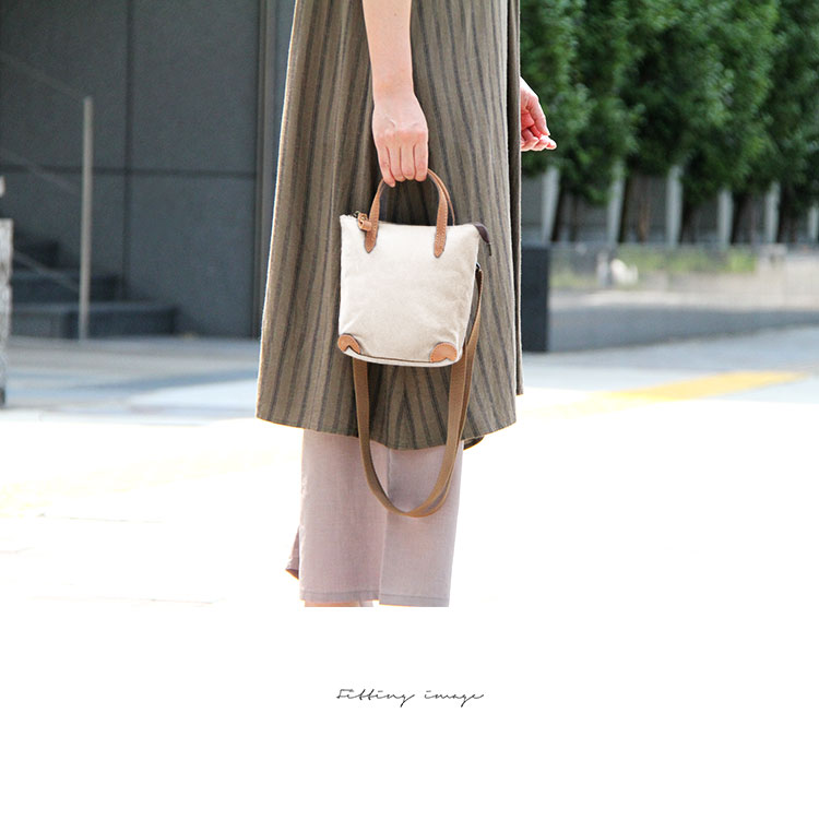 楽天市場】レザーバッグ ショルダーバッグ キャンバスバッグ ミニ