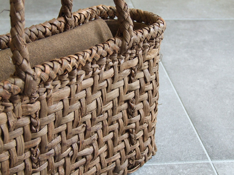 楽天市場】純国産 福島奥会津編み組細工山葡萄かごバッグ 網代編み 三