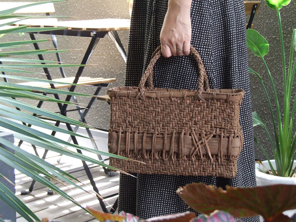 楽天市場】純国産 山葡萄かごバッグ 5mm極細網代編み 極太ひご