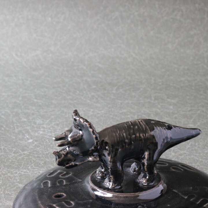 楽天市場】ま工房 牧田亮 切立鍋 小 トリケラトプス│土鍋 鍋 切立鍋