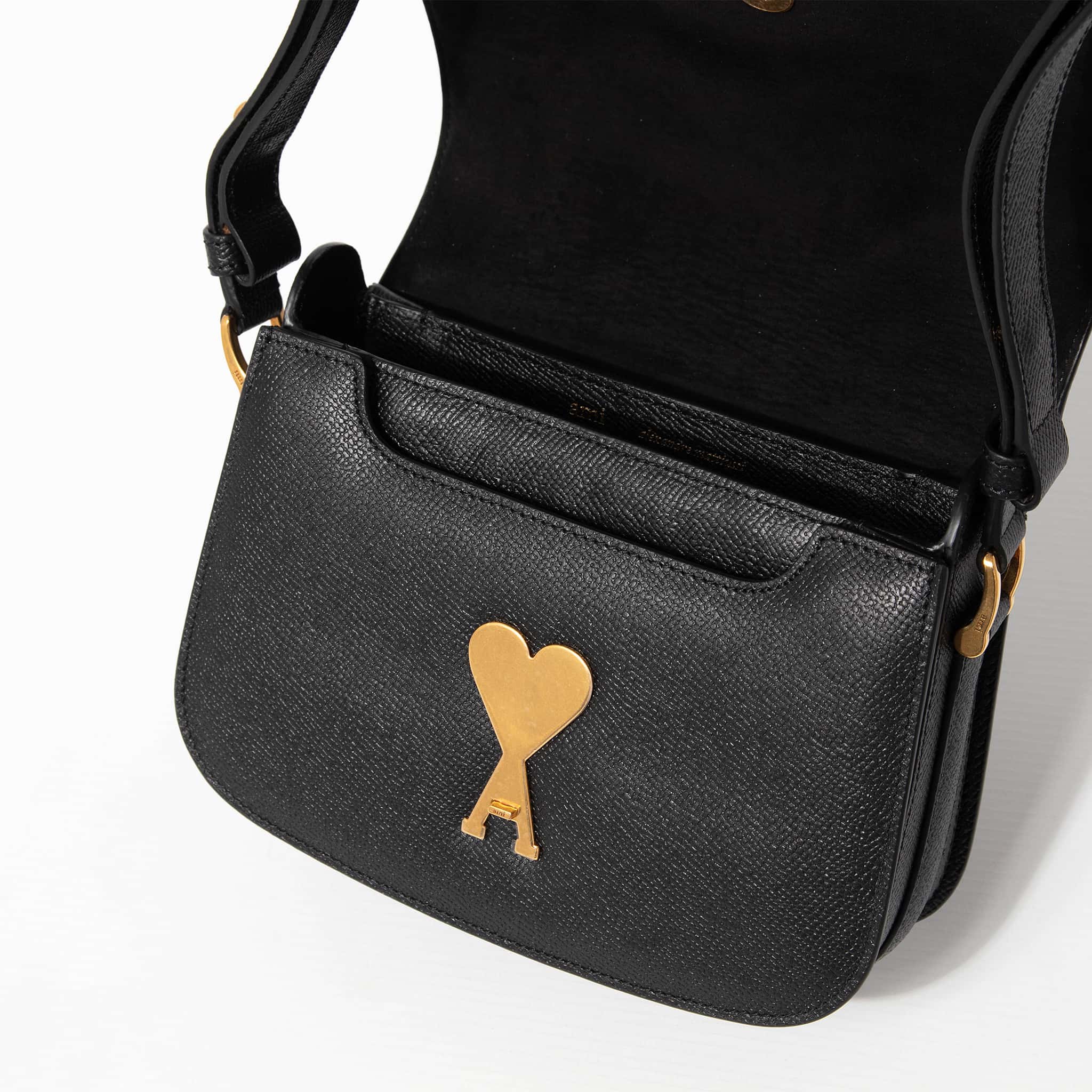 楽天市場】アミパリス AMI PARIS バッグ ショルダーバッグ ブラック