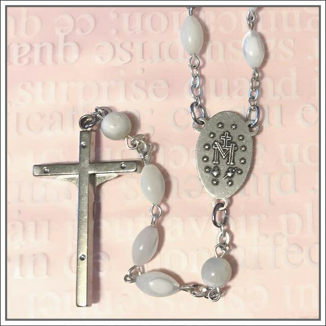 楽天市場】奇跡のメダイ教会のロザリオ 天然石マザーオブパール 不思議