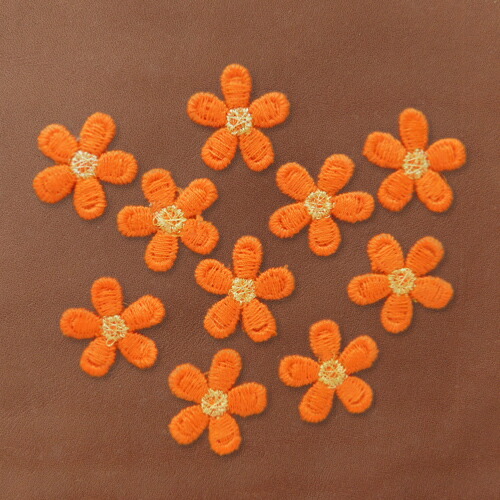 楽天市場】ミニ 刺繍フラワー モチーフ 中央ラメ糸 5弁花 10個 全6色