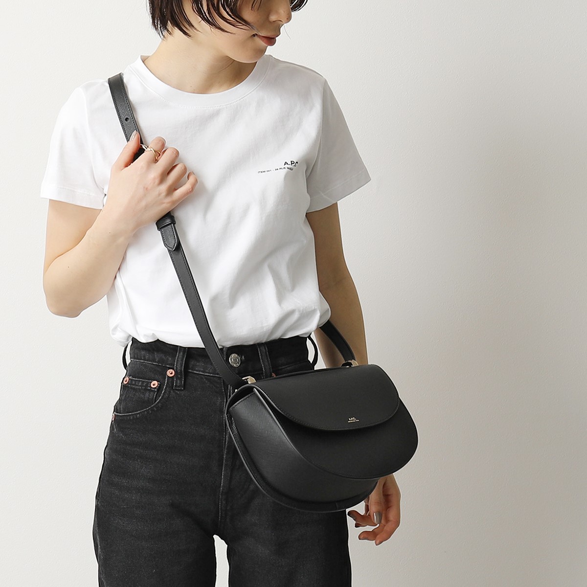 楽天市場】APC A.P.C. アーペーセー PXBJQ F61161 SAC GENEVE レザー