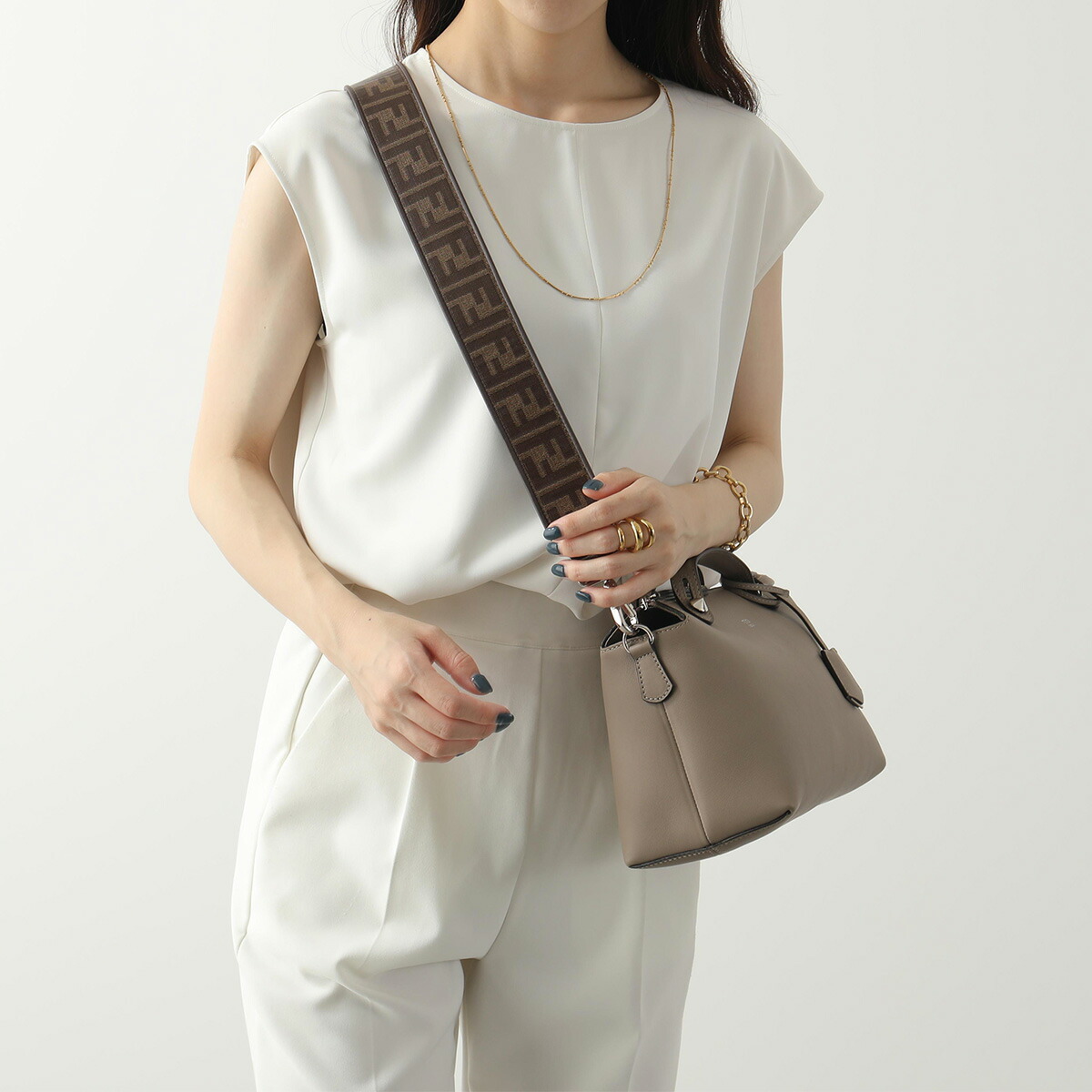 楽天市場】FENDI フェンディ バッグストラップ REGULAR STRAP YOU