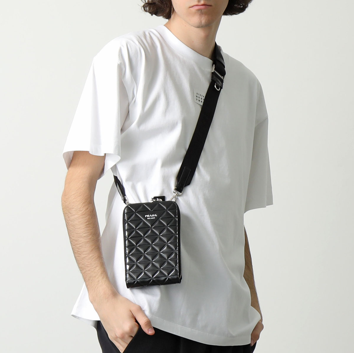 楽天市場】PRADA プラダ フォンケース 2ZT058 2CNV メンズ ショルダー