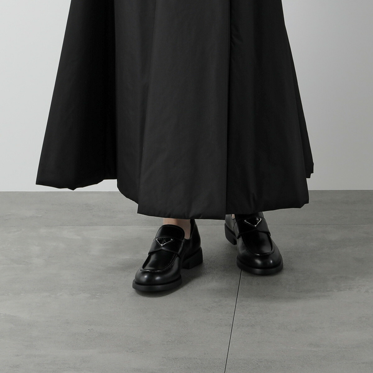 楽天市場】【最大2万円OFFクーポン対象・3/1限定】PRADA プラダ