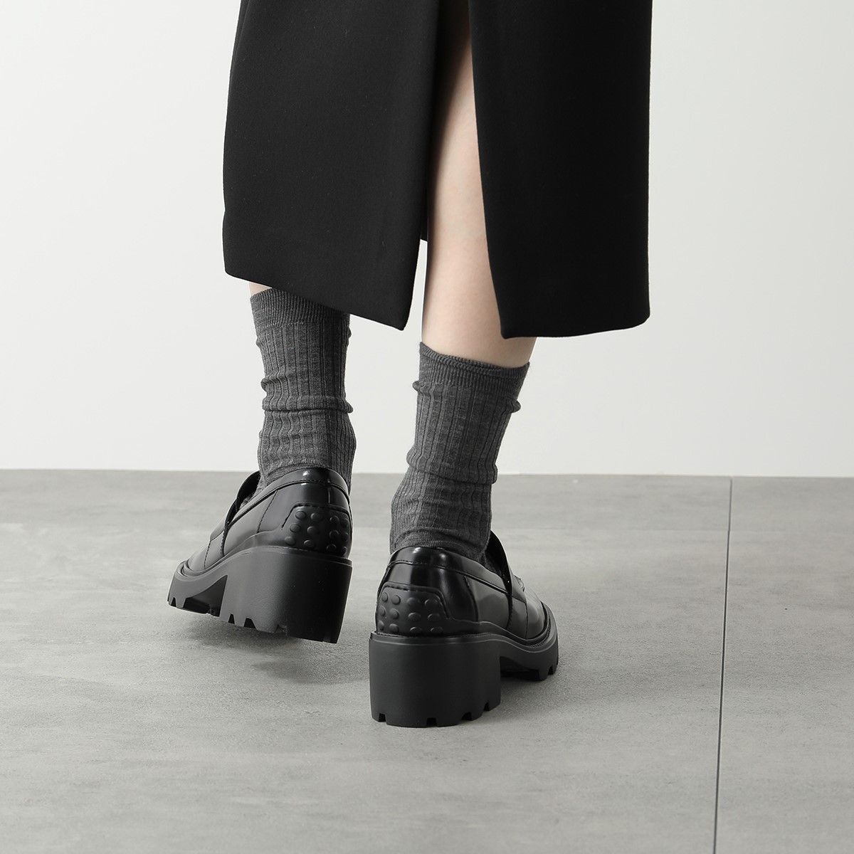 楽天市場】TODS トッズ ローファー XXW08D0EU50SHA レディース レザー