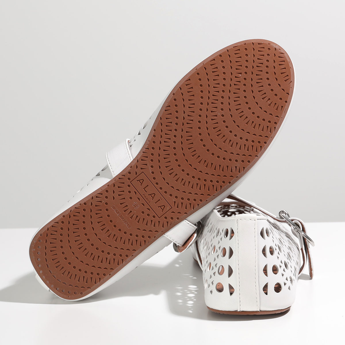 楽天市場】ALAIA アライア バレエシューズ BALLERINAS AA3A029CK216