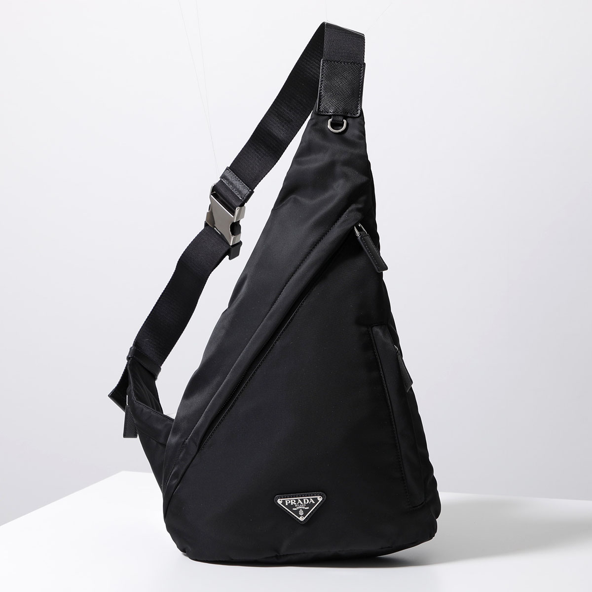 楽天市場】PRADA プラダ ショルダーバッグ Re-Nylon リナイロン 2VZ092