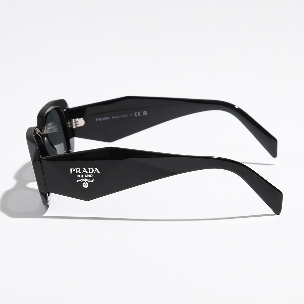 楽天市場】PRADA プラダ シンボルサングラス SPR 17W メンズ スクエア