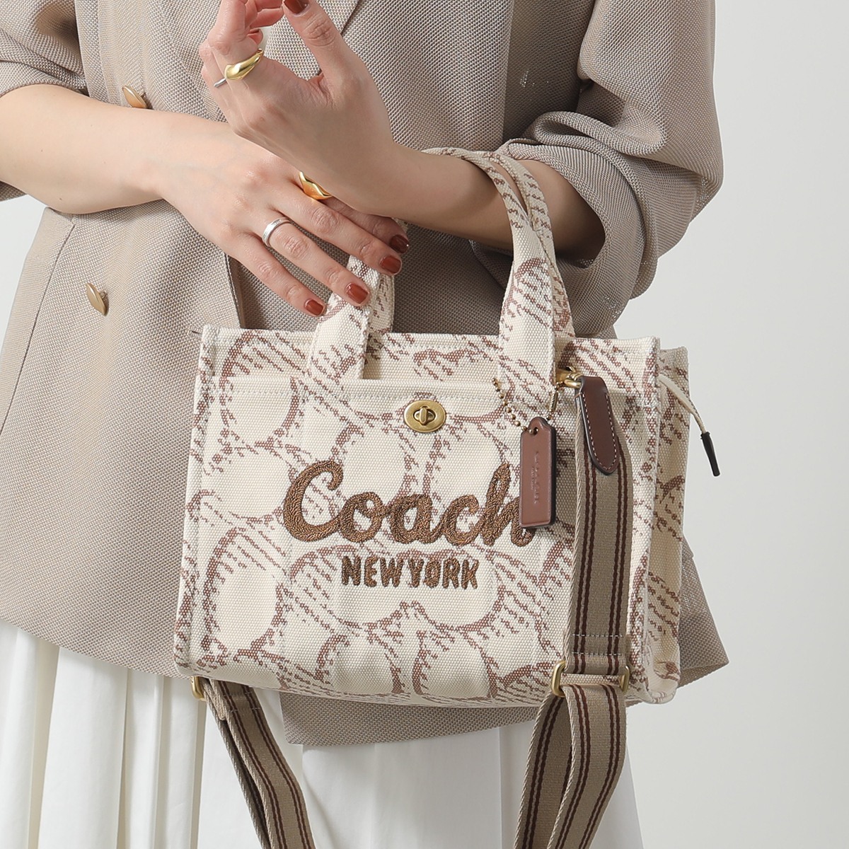 楽天市場】COACH コーチ ショルダーバッグ CARGO TOTE 26 カーゴ