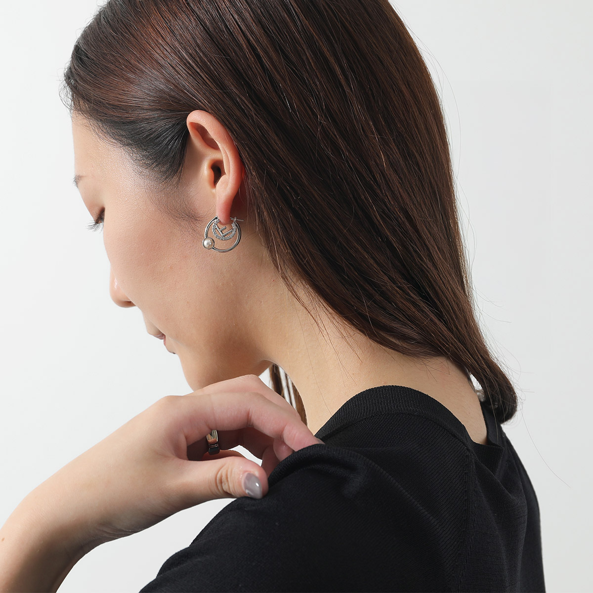 楽天市場】FENDI フェンディ ピアス F IS FENDI エフ イズ 8AK516 A8SJ