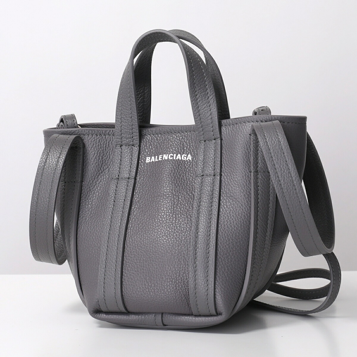 楽天市場】BALENCIAGA バレンシアガ ショルダーバッグ EVERYDAY 2.0