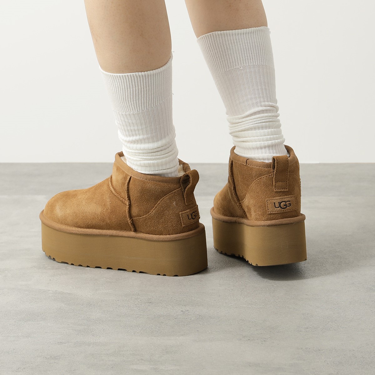 楽天市場】【最大2万円OFFクーポン対象・3/1限定】UGG アグ ムートン