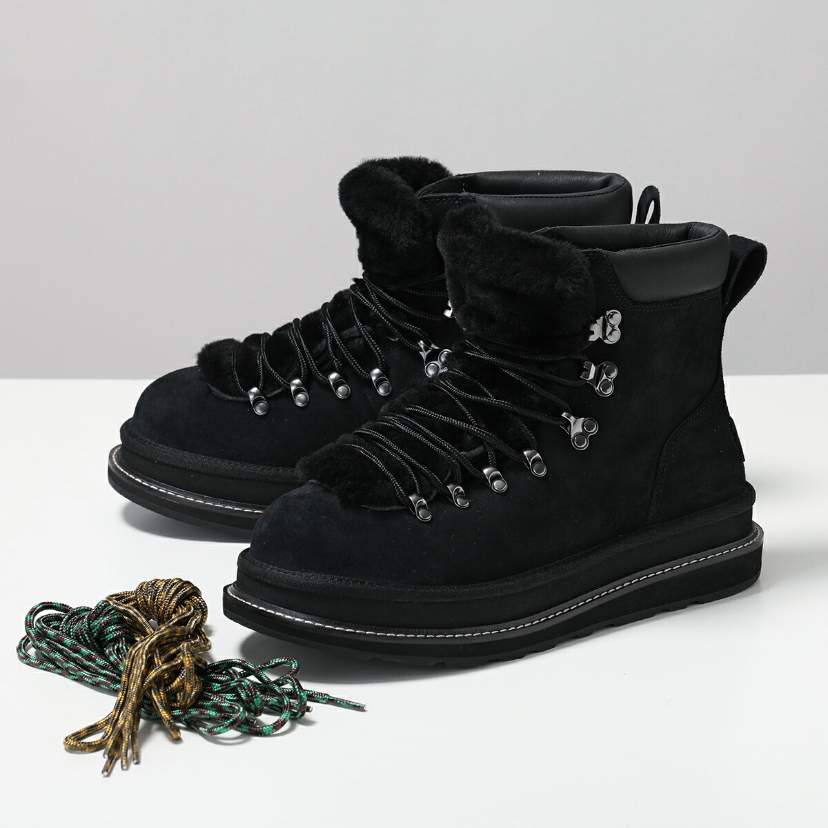 楽天市場】【最大2万円OFFクーポン対象・3/1限定】UGG × sacai アグ