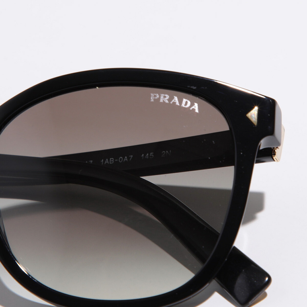 楽天市場】PRADA プラダ サングラス SPR 22Z レディース ウェリントン