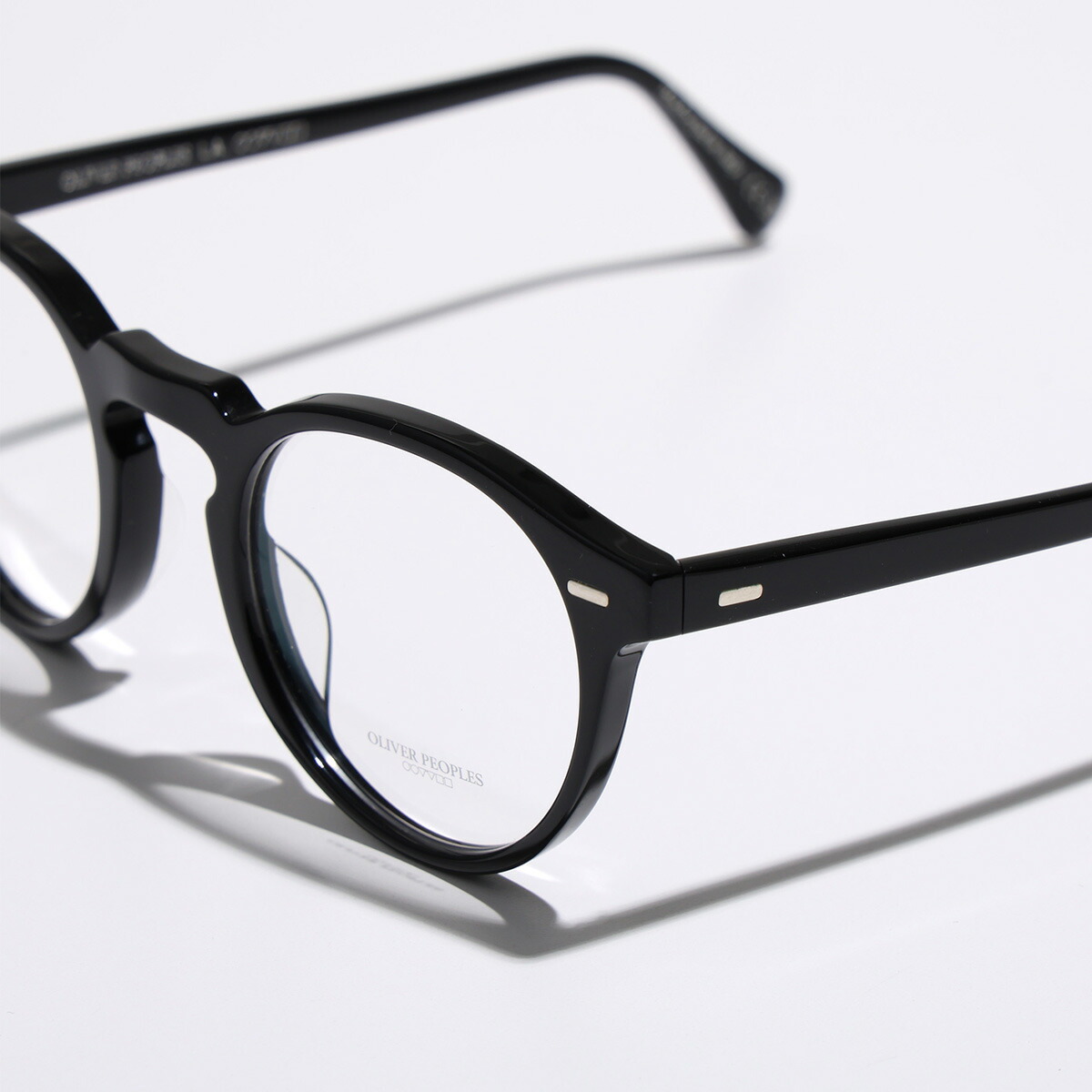 楽天市場】【最大2万円OFFクーポン対象・2/25限定】OLIVER PEOPLES