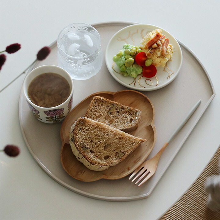 楽天市場】普通の日も、ハレの日も使いやすい 半月膳 山中塗 日本製