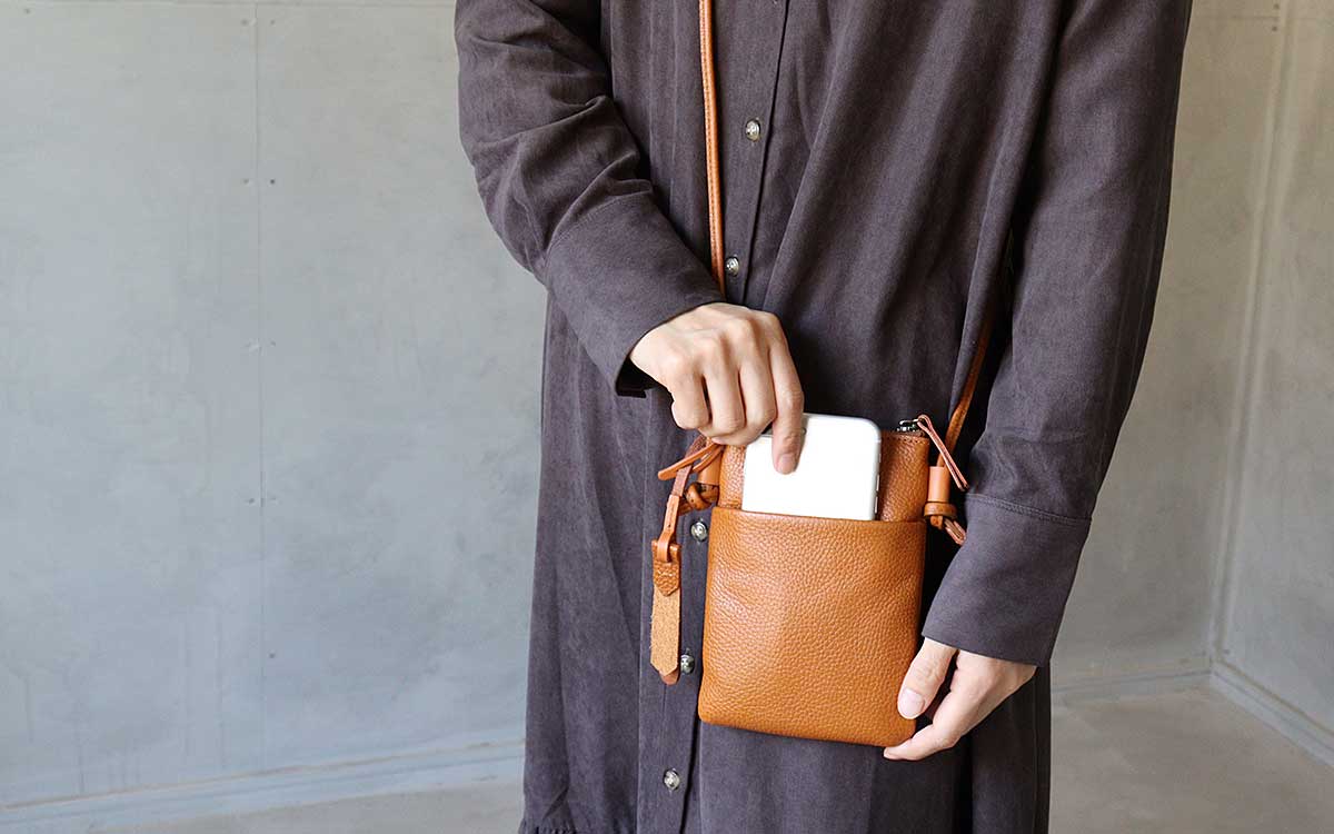 楽天市場】スマホポーチ box21 ボックス21 リノ マチなしショルダー