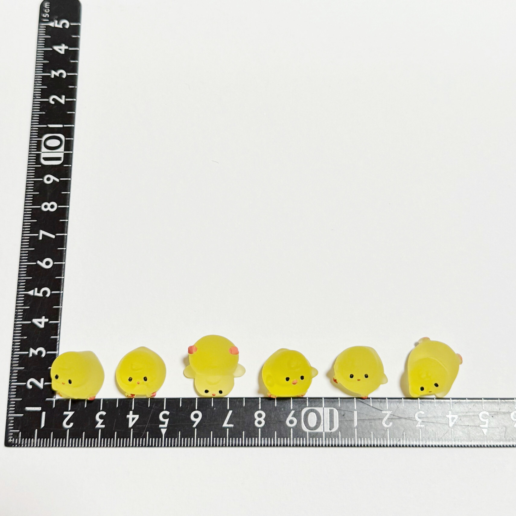 楽天市場】ゆるい感じのひよこ【1個】ミニチュア 手芸 ハンドメイド