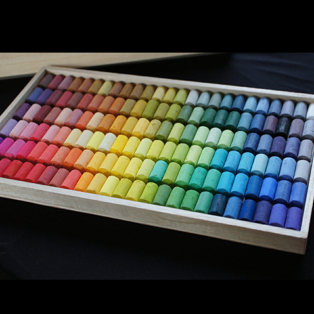 楽天市場】日本製 ゴンドラパステル 150色セット 木箱入 ソフト