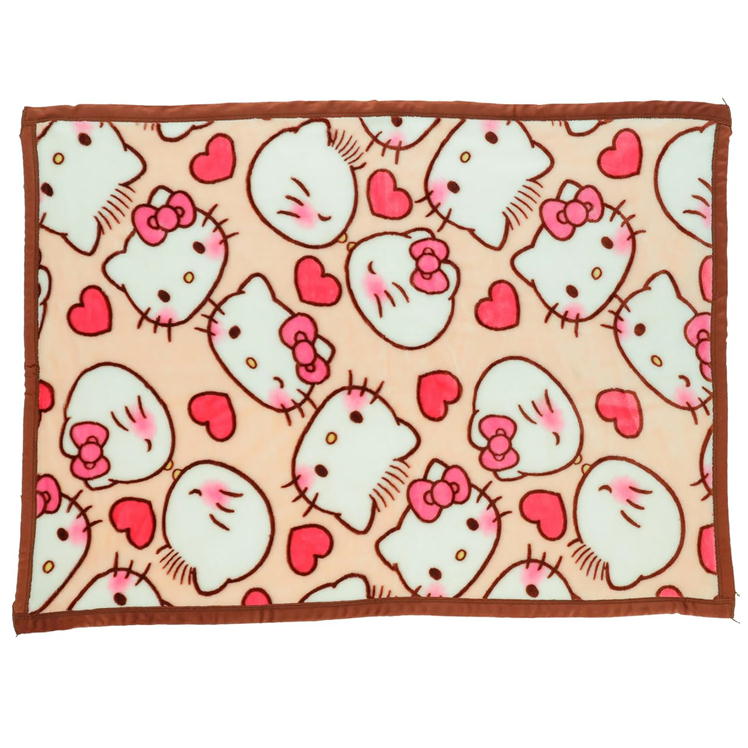 楽天市場】ハローキティ ひざ掛け毛布 スウィートラバー 丸眞