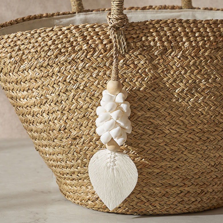 楽天市場】かごバッグ チャーム キーホルダー 可愛い カーテンタッセル