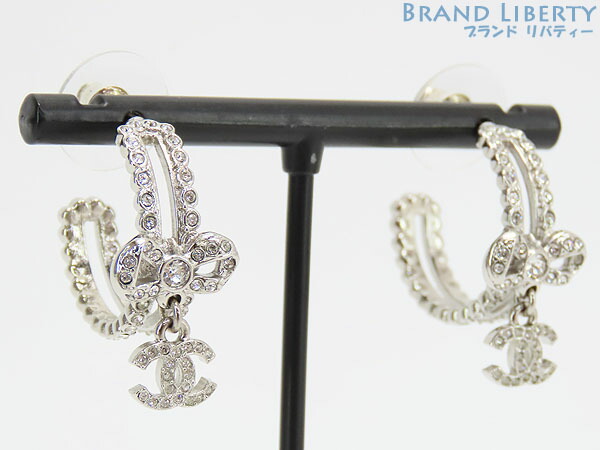 楽天市場】シャネル リボン ピアスの通販