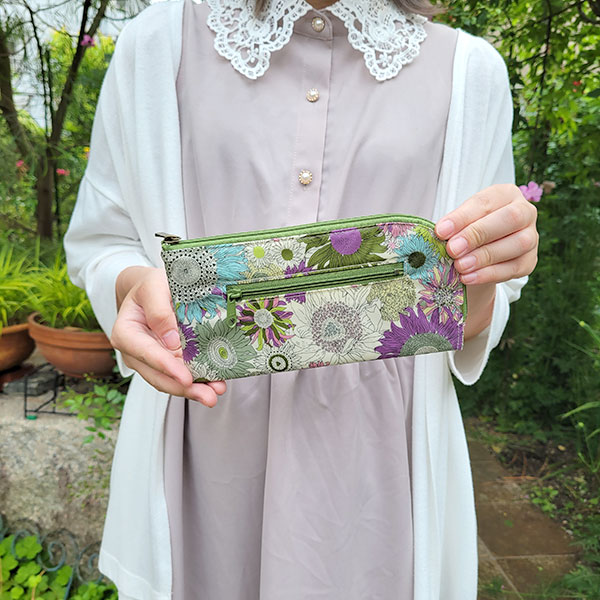 楽天市場】財布 長財布 軽量 薄型 リバティプリント お財布ポーチ 日本