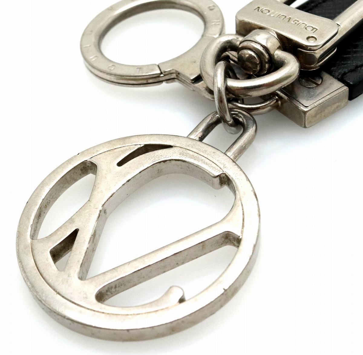 楽天市場】LOUIS VUITTON ルイ ヴィトン タイガ ポルトクレ LVクラブ