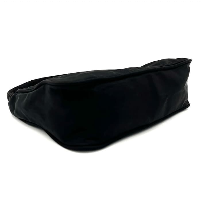 楽天市場】【中古】良品 PRADA プラダ ナイロン 三角ロゴ プレート