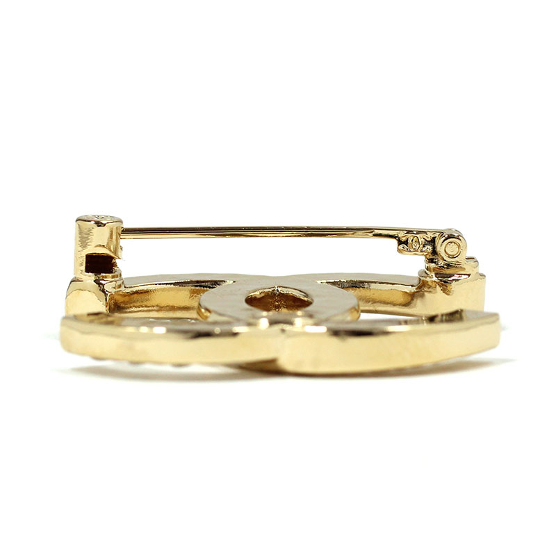 楽天市場】シャネル CHANEL ブローチ メタル CCマーク ストラス ライン