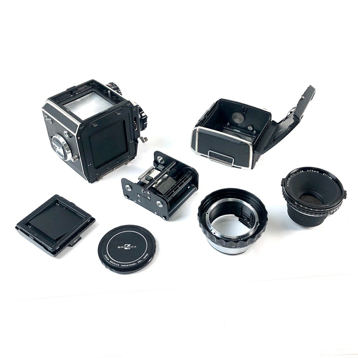 楽天市場】ゼンザブロニカ Zenza Bronica EC + NIKKOR-P.C 75mm F2.8