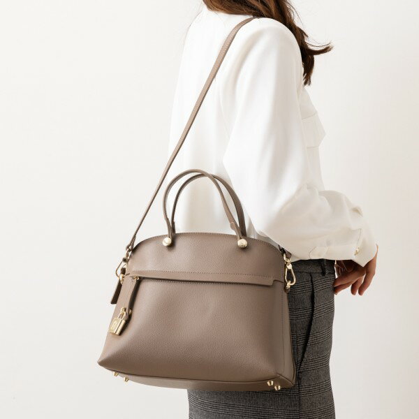 楽天市場】フルラ バッグ ハンドバッグ ショルダーバッグ パイパー M