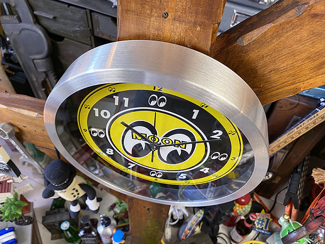 楽天市場】ムーンアイズ アルミウォールクロック MOONEYES アメリカン