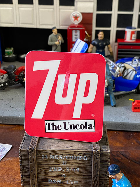 楽天市場】セブンアップ オフィシャルロゴステッカー （70年代ロゴ