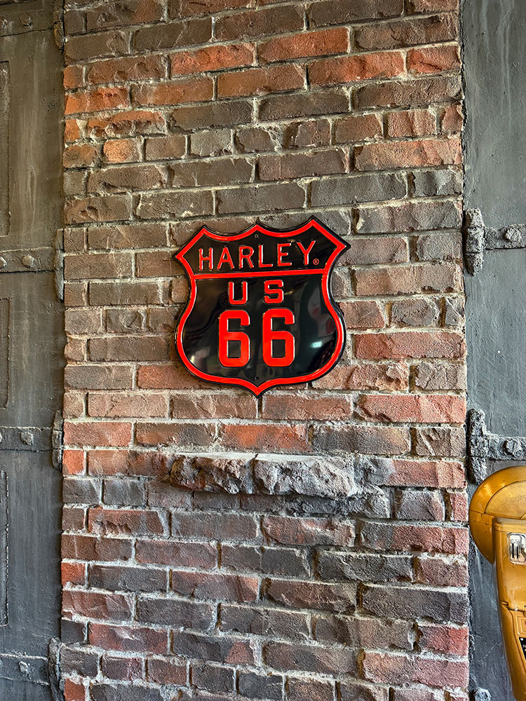 楽天市場】ハーレーダビッドソン ルート66 エンボス ティンサイン 看板